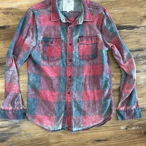 on the byas Red and Gray Plaid Casual Button-Down Shirt